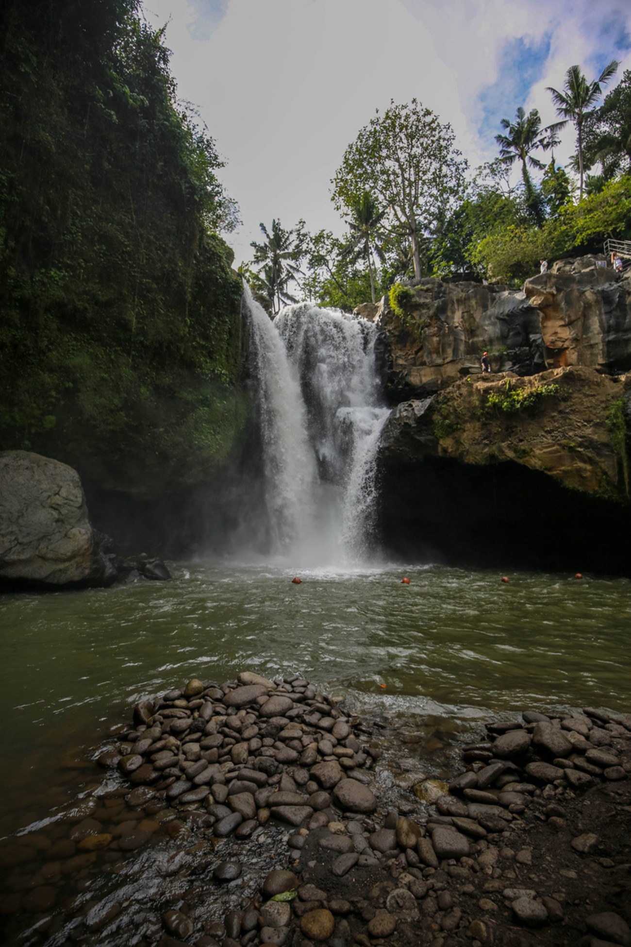 Tegenungan Waterfall in Ubud