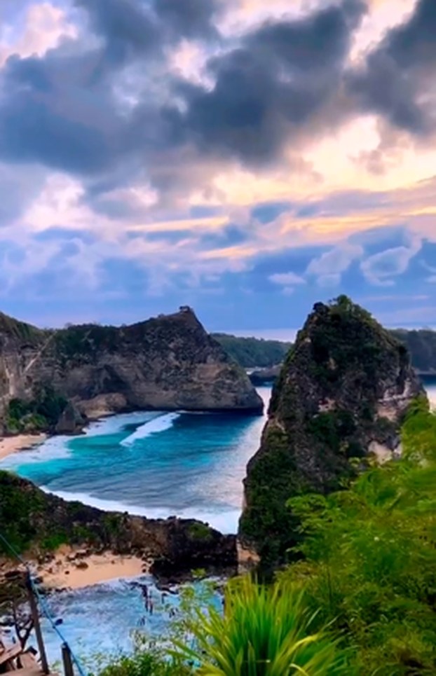 Atuh Beach cliffs and turquoise water