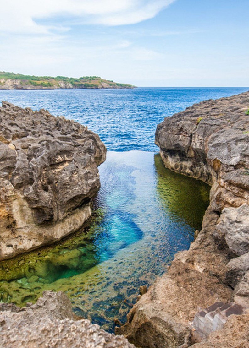 Broken Beach arch on Nusa Penida