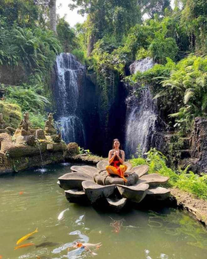 Taman Beji Griya purification waterfall